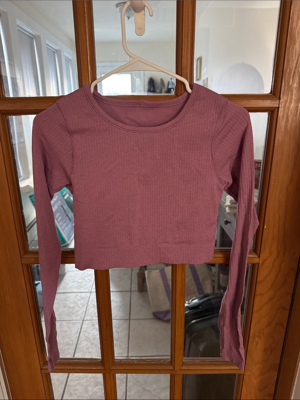 Lululemon Long Sleeve Crop